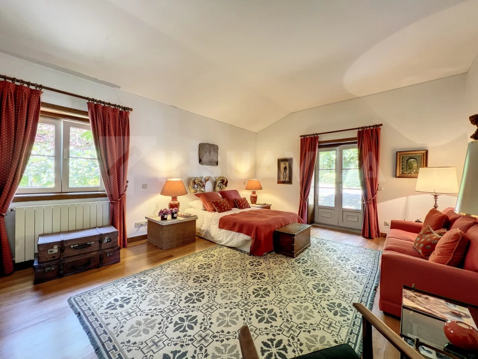 Moradia T6 para Venda em Mentrestido Foto 46