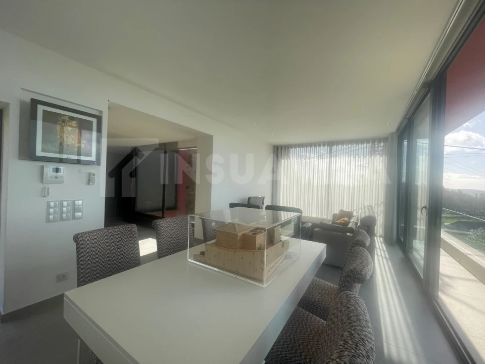 Moradia T2 para Venda em Dem Foto 17