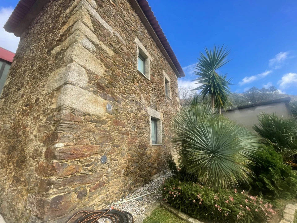 Moradia T2 para Venda em Dem Foto 6