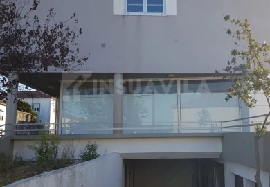 Loja para Venda em Santa Maria Maior e Monserrate e Meadela