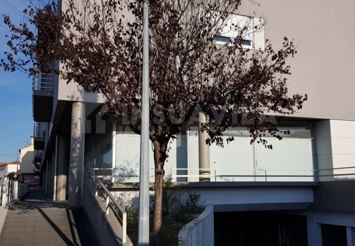 Loja para Venda em Santa Maria Maior e Monserrate e Meadela Foto 11