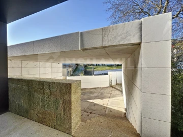 Moradia T3 para Venda em Santa Maria Maior e Monserrate e Meadela