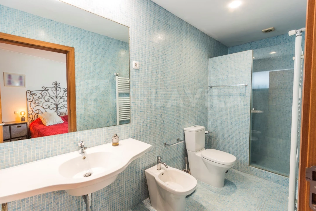 Moradia T5 para Venda em Lanhelas Foto 23