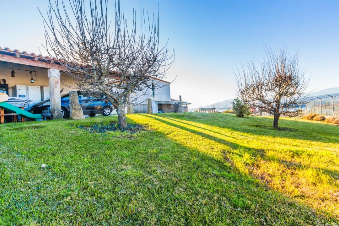 Moradia T5 para Venda em Lanhelas Foto 39