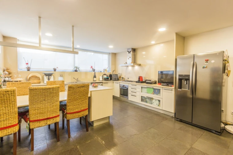 Moradia T5 para Venda em Lanhelas Foto 14