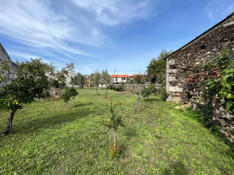 Moradia T3 para Venda em Venade e Azevedo Foto 12