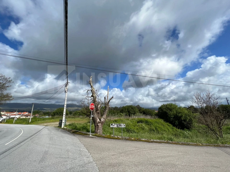 Terreno para Venda em Reboreda e Nogueira Foto 19