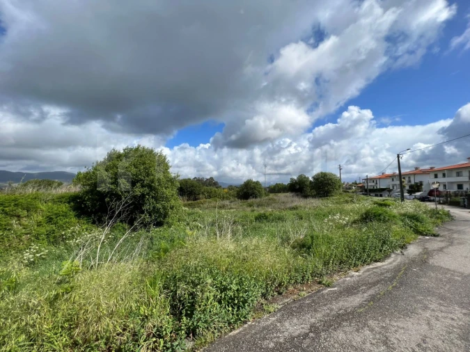 Terreno para Venda em Reboreda e Nogueira Foto 4