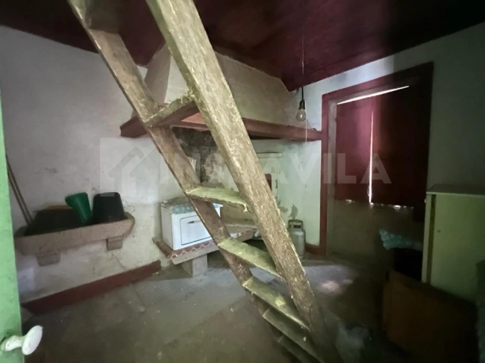 Moradia T5 para Venda em Covas Foto 12