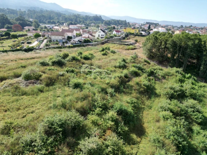 Terreno para Venda em Valença, Cristelo Covo e Arão Foto 4