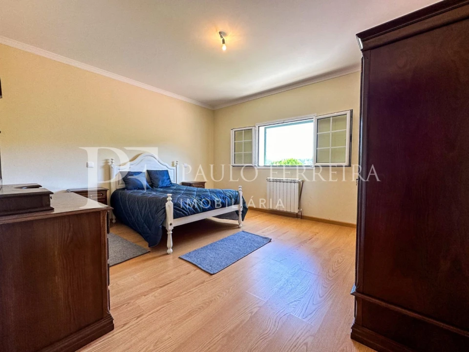 Moradia T4 para Venda em Torre de D. Chama Foto 22