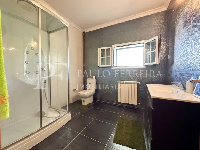 Moradia T4 para Venda em Torre de D. Chama Foto 29