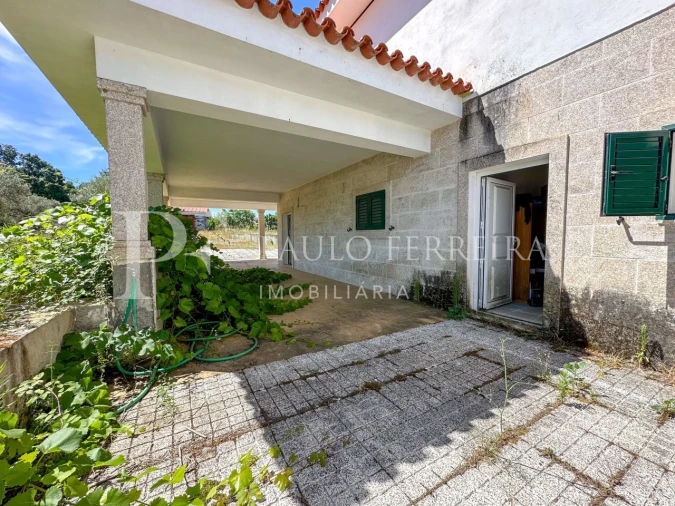 Moradia T4 para Venda em Torre de D. Chama Foto 50