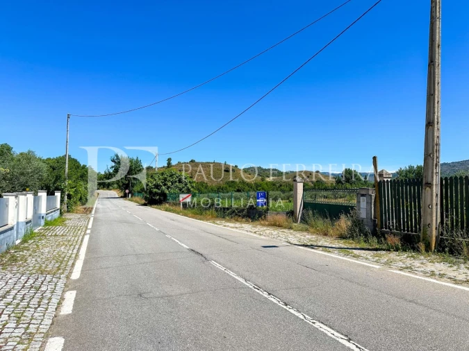 Moradia T4 para Venda em Torre de D. Chama Foto 57