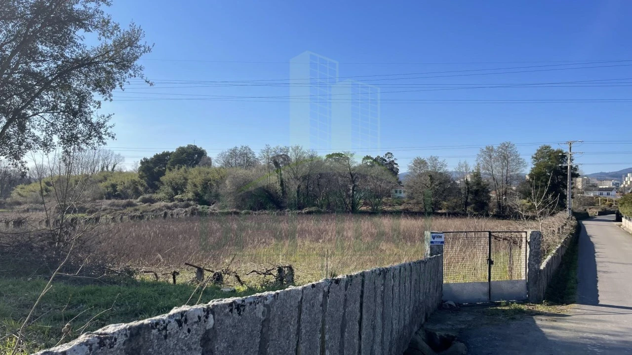 Terreno para Venda em Valença, Cristelo Covo e Arão Foto 4