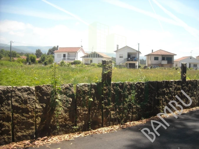Terreno para Venda em Valença, Cristelo Covo e Arão Foto 2
