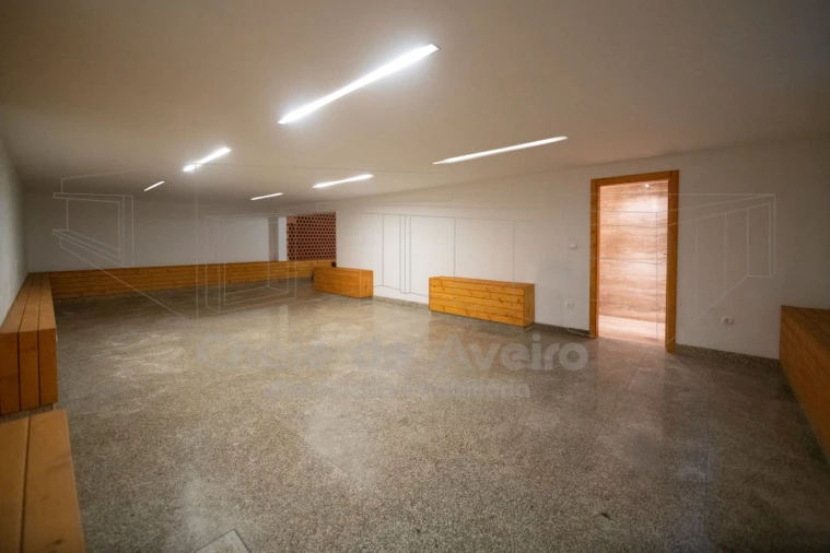 Quinta T8 para Venda em O. Azeméis, Riba-Ul, Ul, Macinhata Seixa, Madail Foto 5