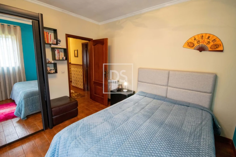 Moradia T3 para Venda em Campelo e Ovil Foto 22