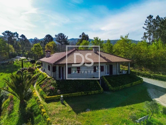 Moradia T3 para Venda em Campelo e Ovil Foto 62