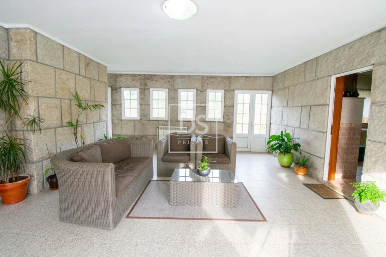 Moradia T3 para Venda em Campelo e Ovil Foto 5