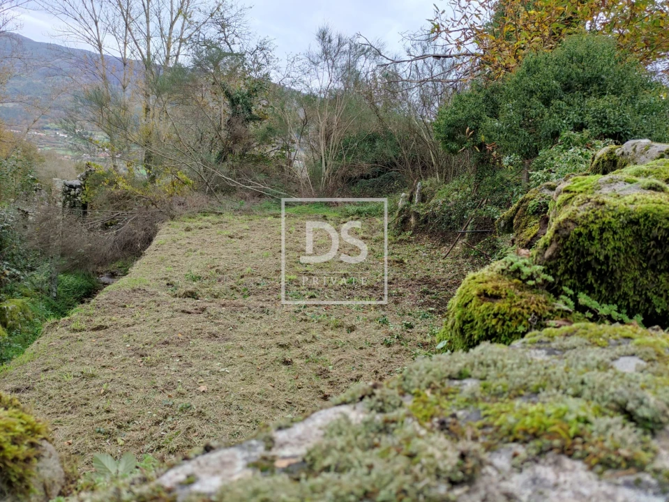 Moradia T3 para Venda em Campelo e Ovil Foto 8