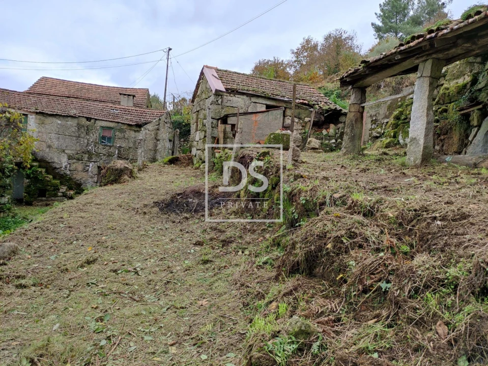 Moradia T3 para Venda em Campelo e Ovil Foto 6