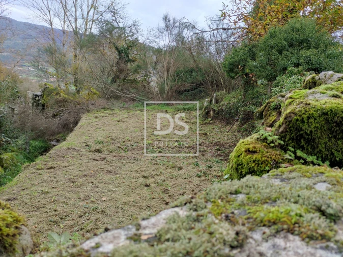 Moradia T3 para Venda em Campelo e Ovil Foto 8