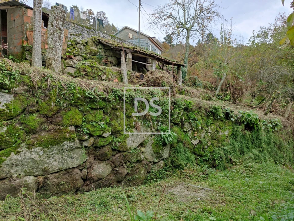 Moradia T3 para Venda em Campelo e Ovil Foto 7