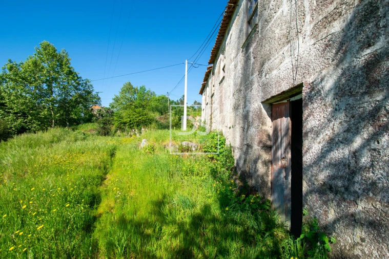 Quinta T2 para Venda em Santa Maria da Feira, Travanca, Sanfins e Espargo Foto 6