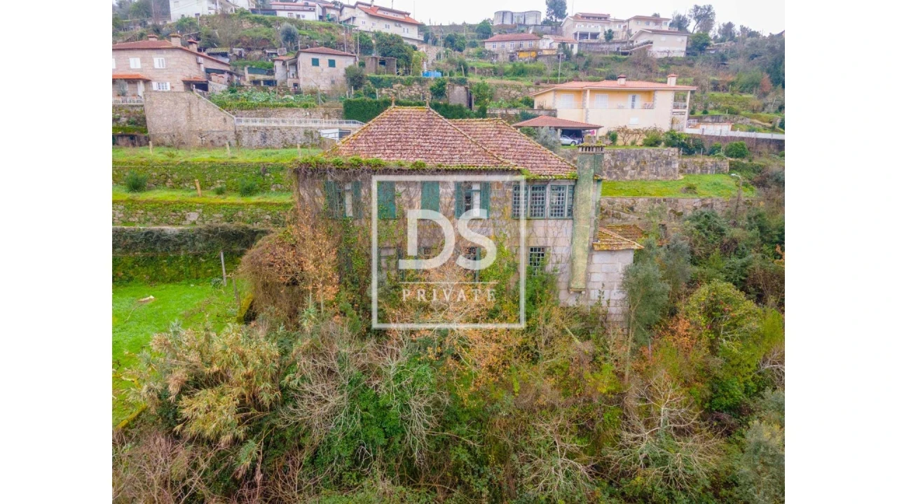 Quinta T6 para Venda em Souselo Foto 4