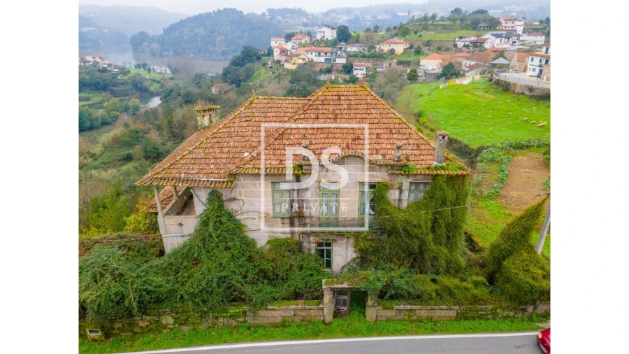 Quinta T6 para Venda em Souselo Foto 1