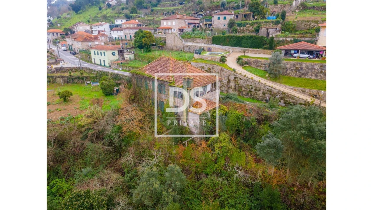 Quinta T6 para Venda em Souselo Foto 3