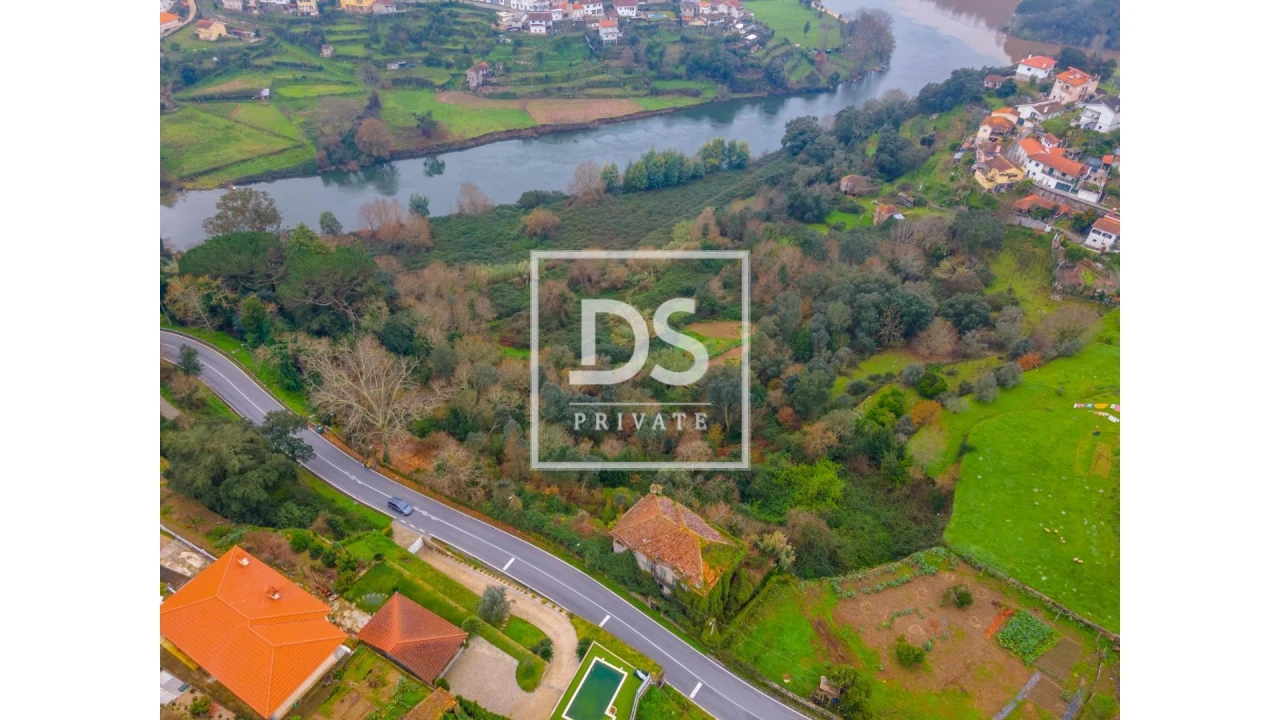 Quinta T6 para Venda em Souselo Foto 9