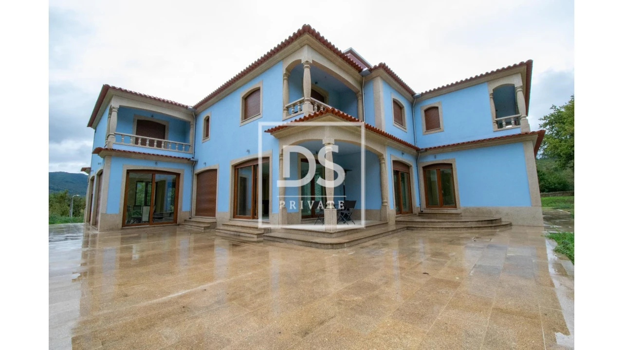 Moradia T8 para Venda em Campelo e Ovil Foto 41