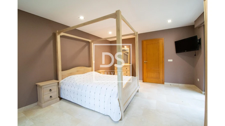 Moradia T8 para Venda em Campelo e Ovil Foto 13