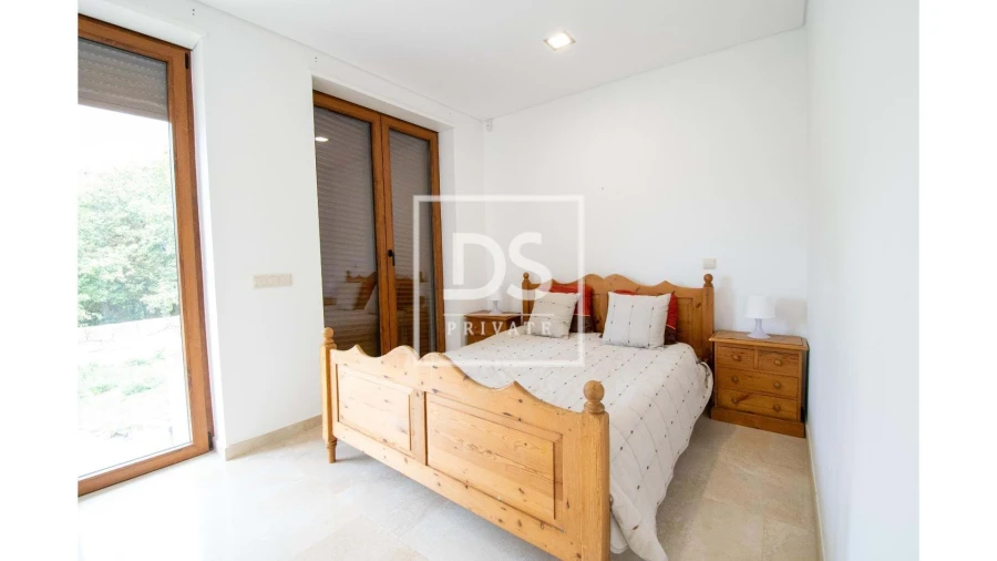 Moradia T8 para Venda em Campelo e Ovil Foto 17