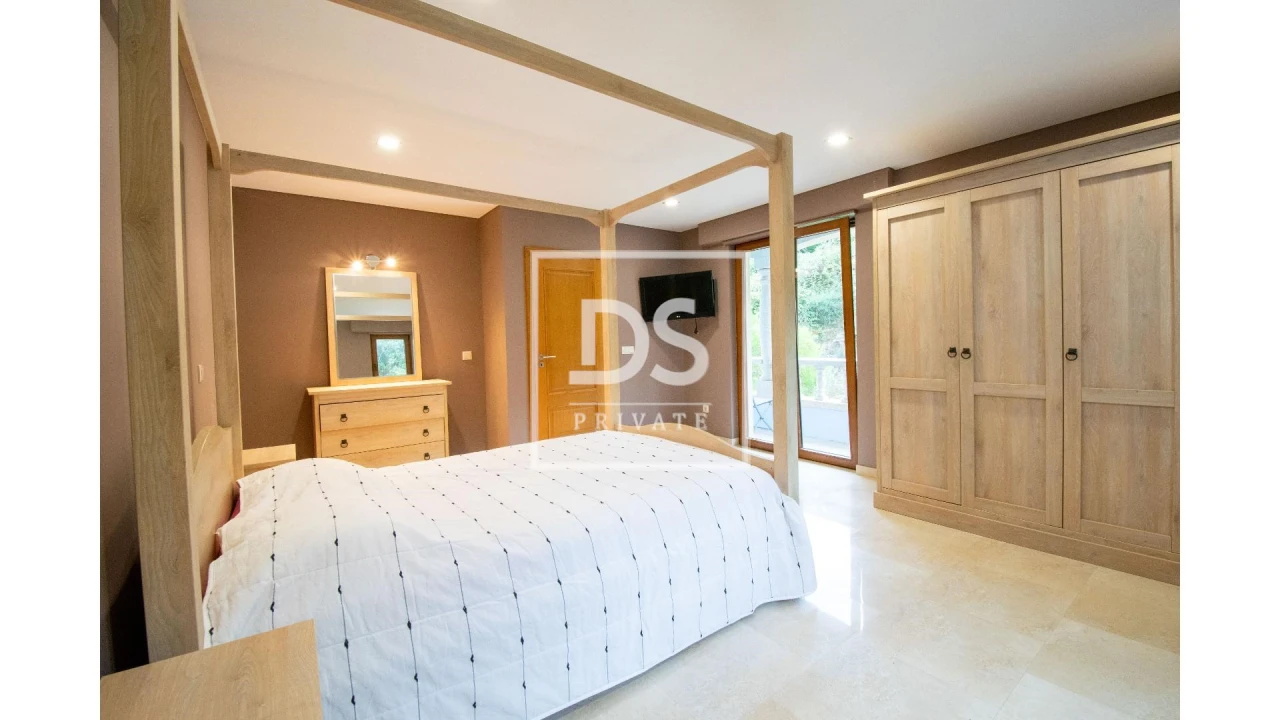 Moradia T8 para Venda em Campelo e Ovil Foto 12