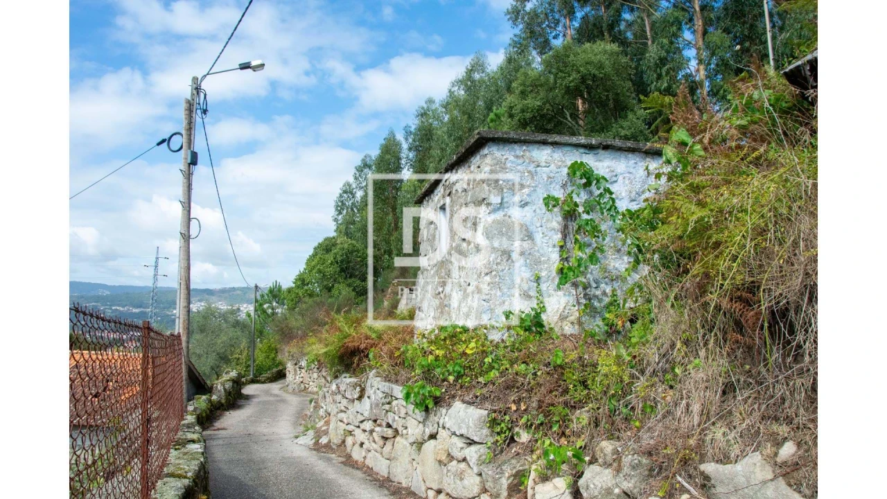 Moradia T2 para Venda em Vila Boa do Bispo Foto 4