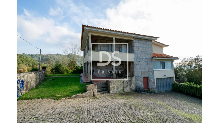 Moradia T3 para Venda em Banho e Carvalhosa Foto 38