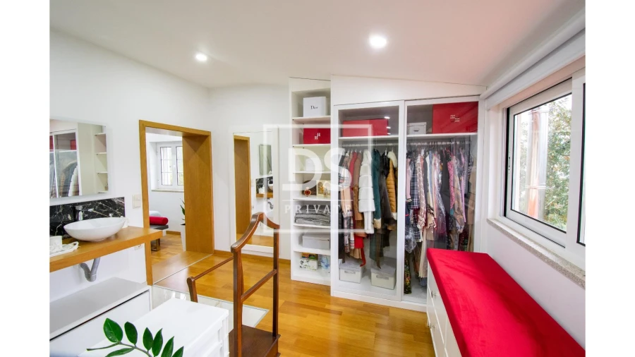 Moradia T3 para Venda em Banho e Carvalhosa Foto 25