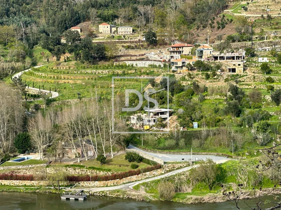 Terreno para Venda em Tarouquela Foto 7