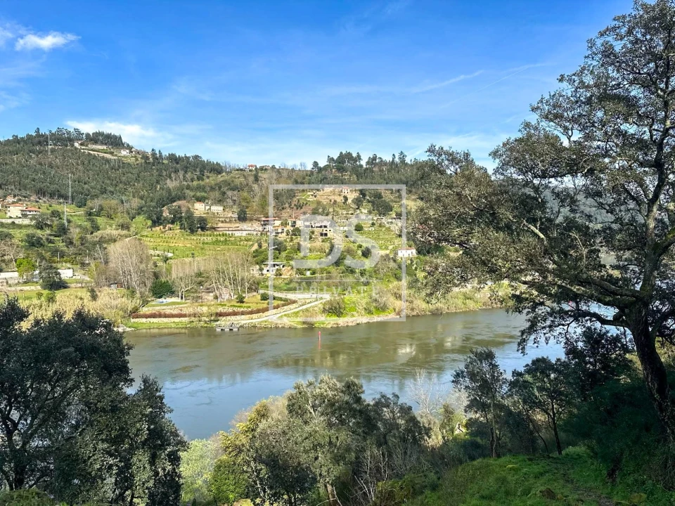 Terreno para Venda em Tarouquela Foto 11