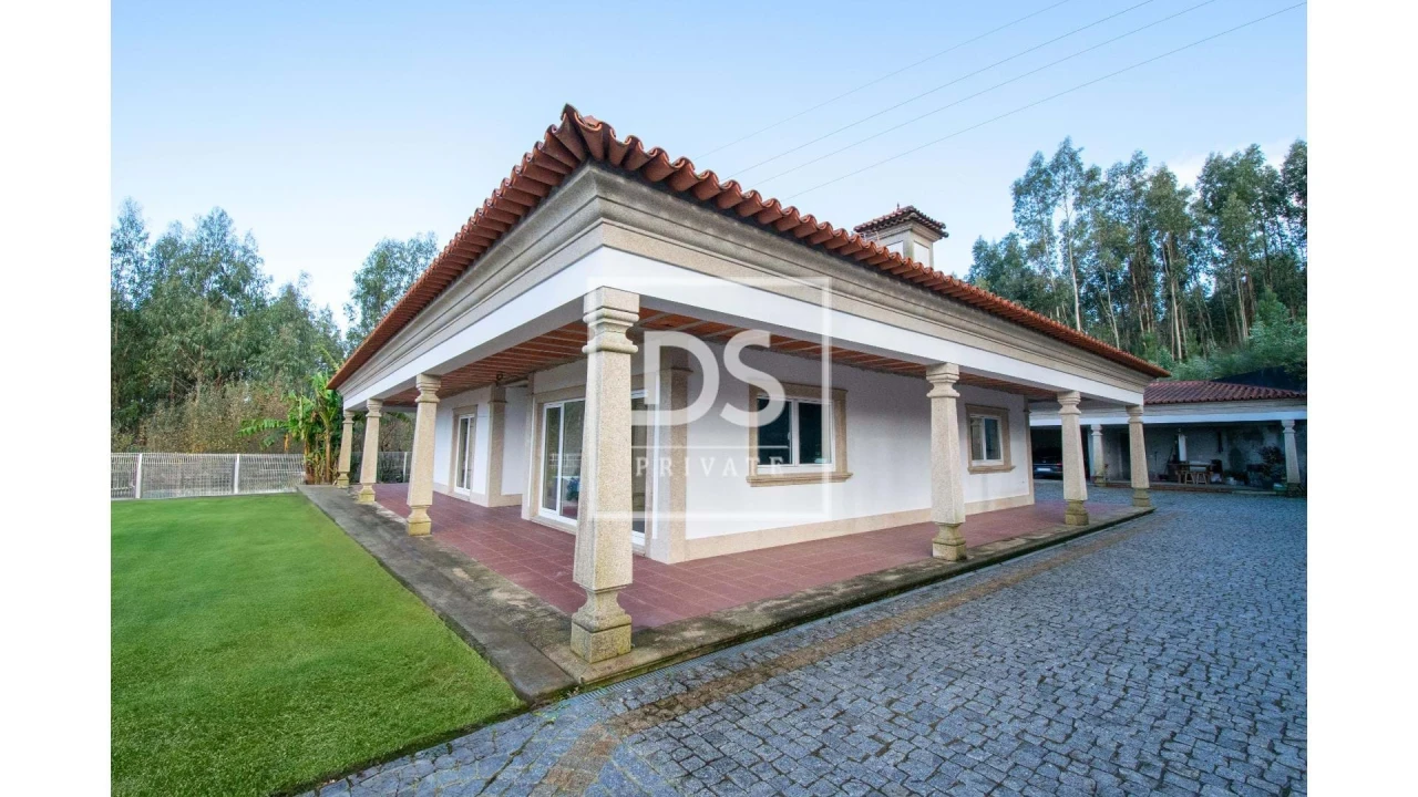 Moradia T3 para Venda em Lordelo Foto 1