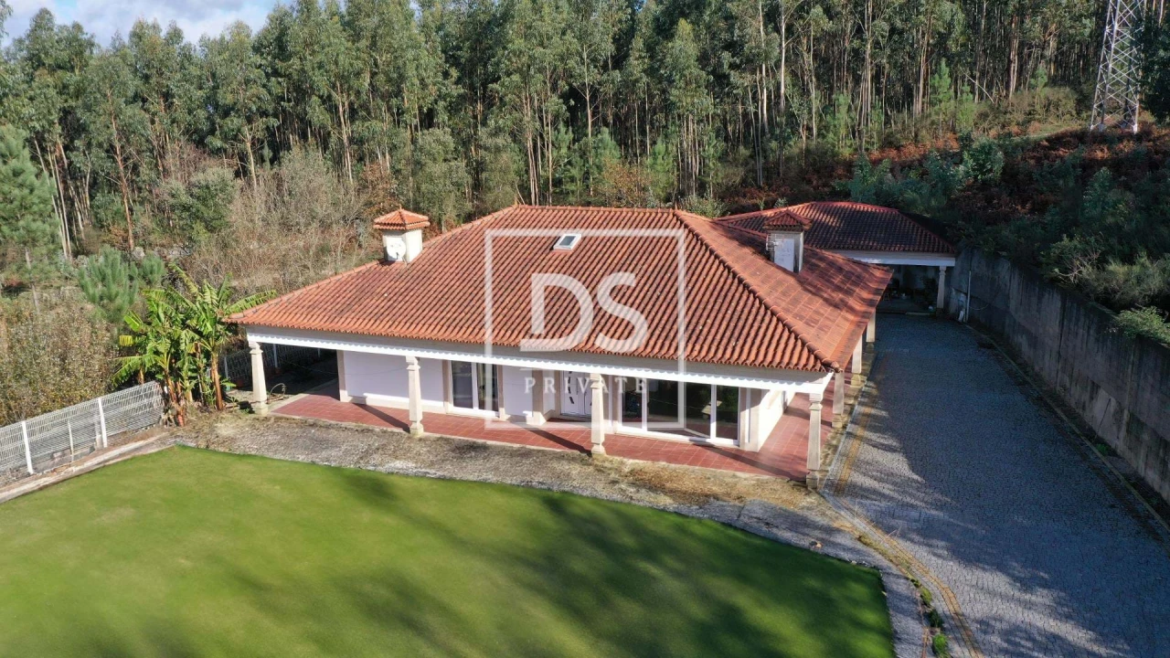 Moradia T3 para Venda em Lordelo Foto 18