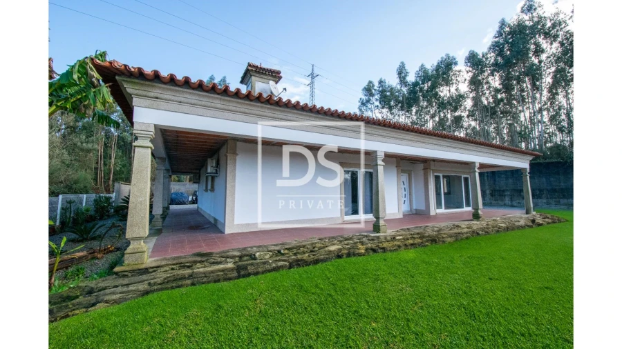 Moradia T3 para Venda em Lordelo Foto 17