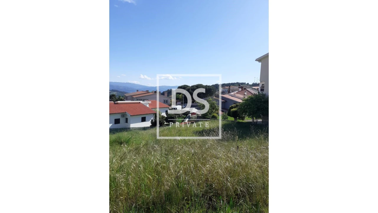 Terreno para Venda em Campelo e Ovil Foto 4