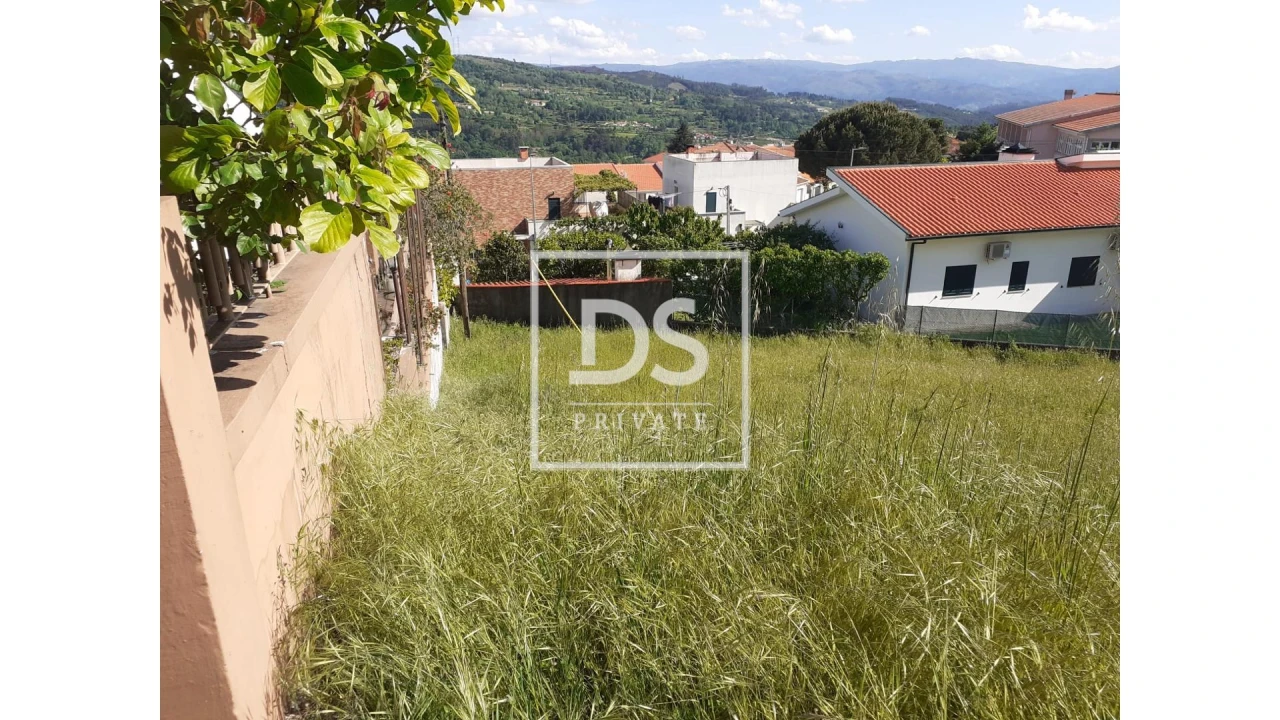 Terreno para Venda em Campelo e Ovil Foto 3