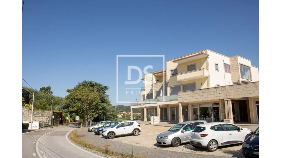 Negócio para Venda em Gove Foto 24