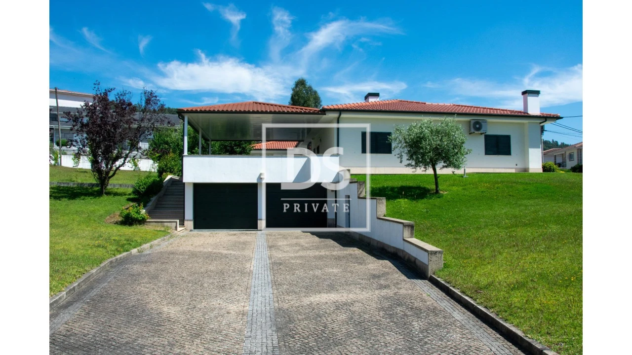 Moradia T5 para Venda em Bem Viver Foto 5