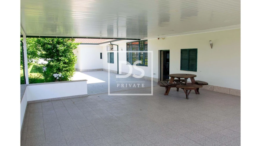 Moradia T5 para Venda em Bem Viver Foto 7